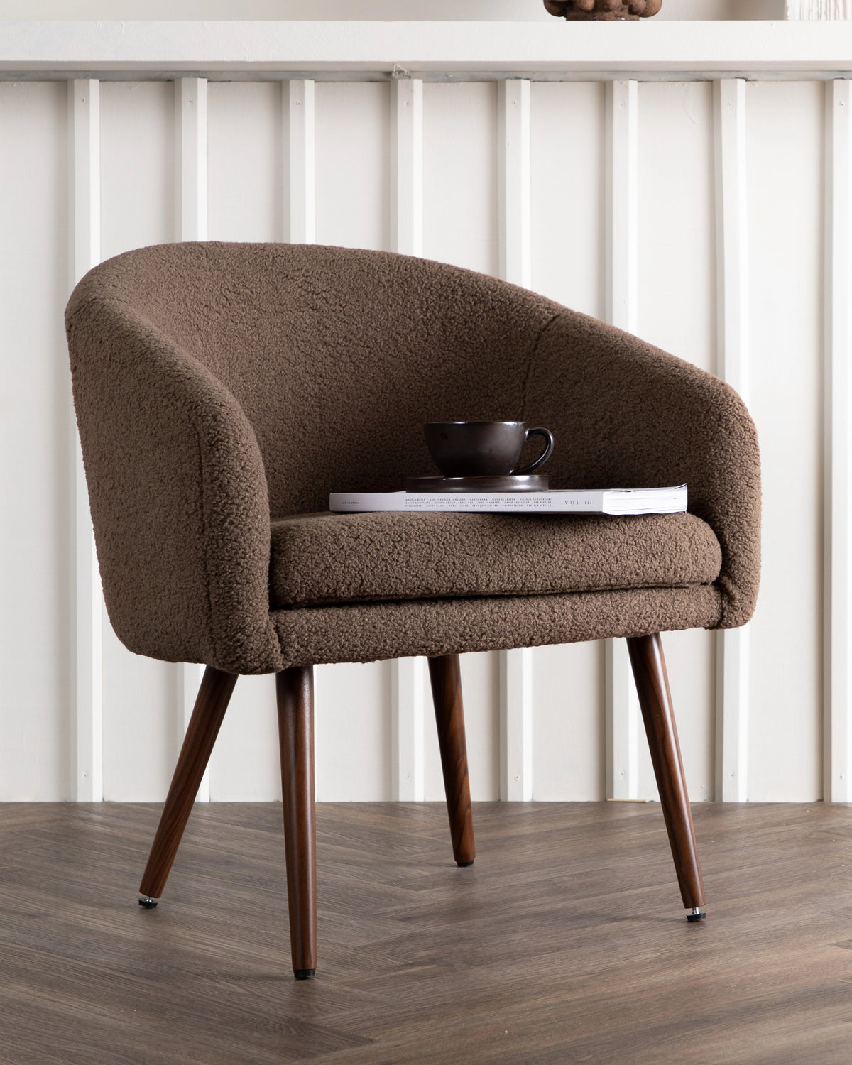 Venture Home WANDA Fåtölj – Mjuk Teddy & Modern Silhuett