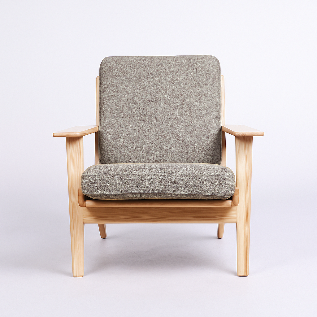 Hans Armchair