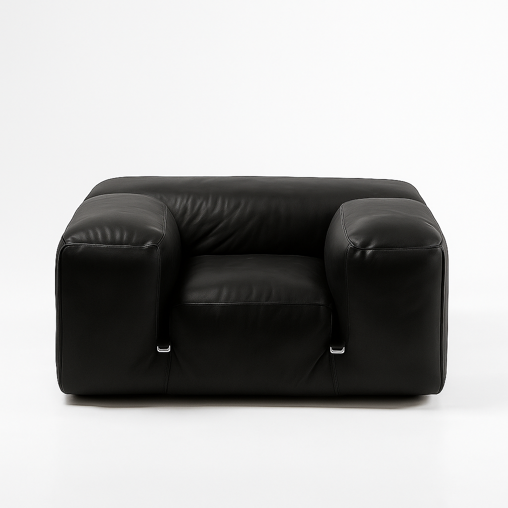 Le Mura Armchair