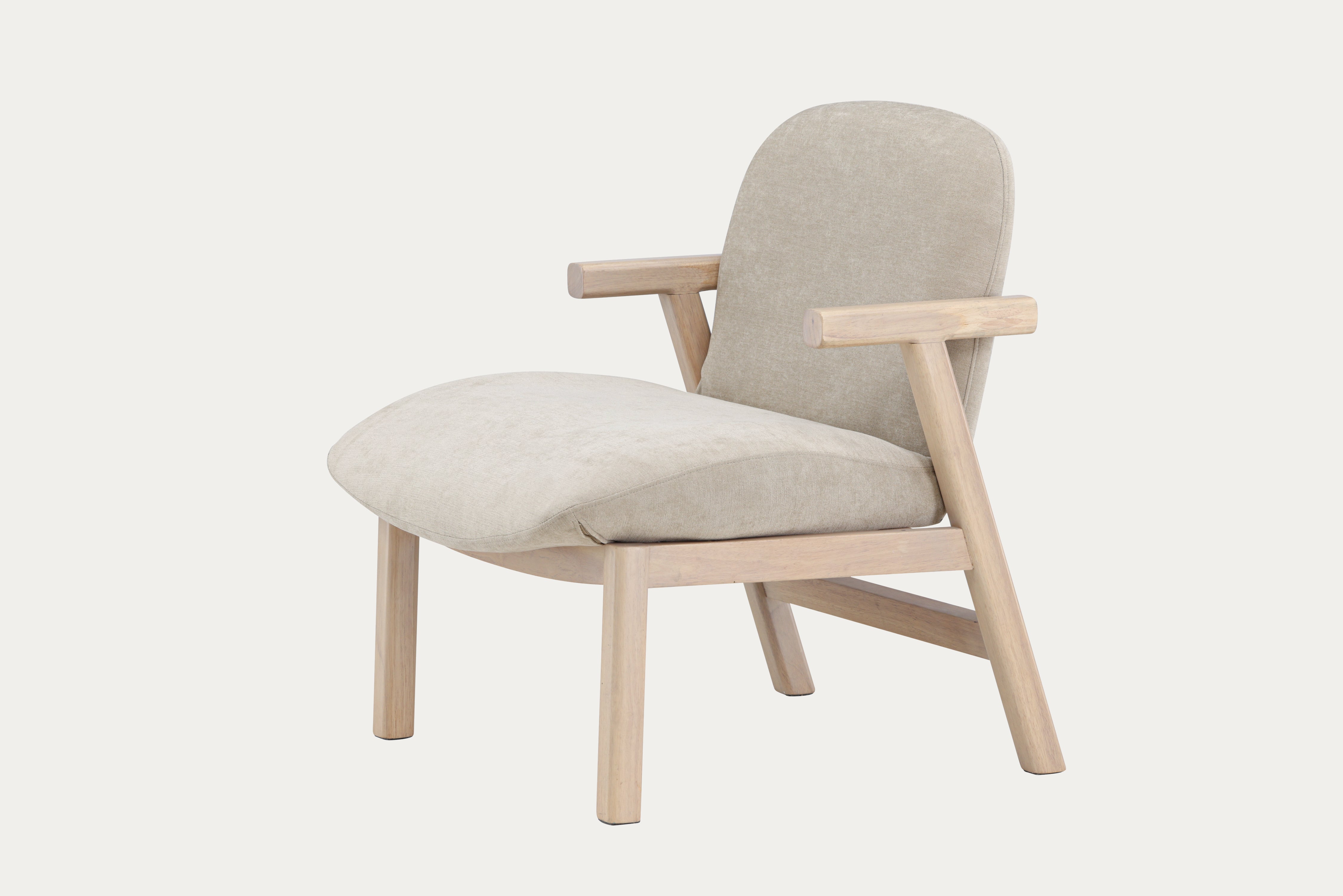 Venture Home - RILE Armchair