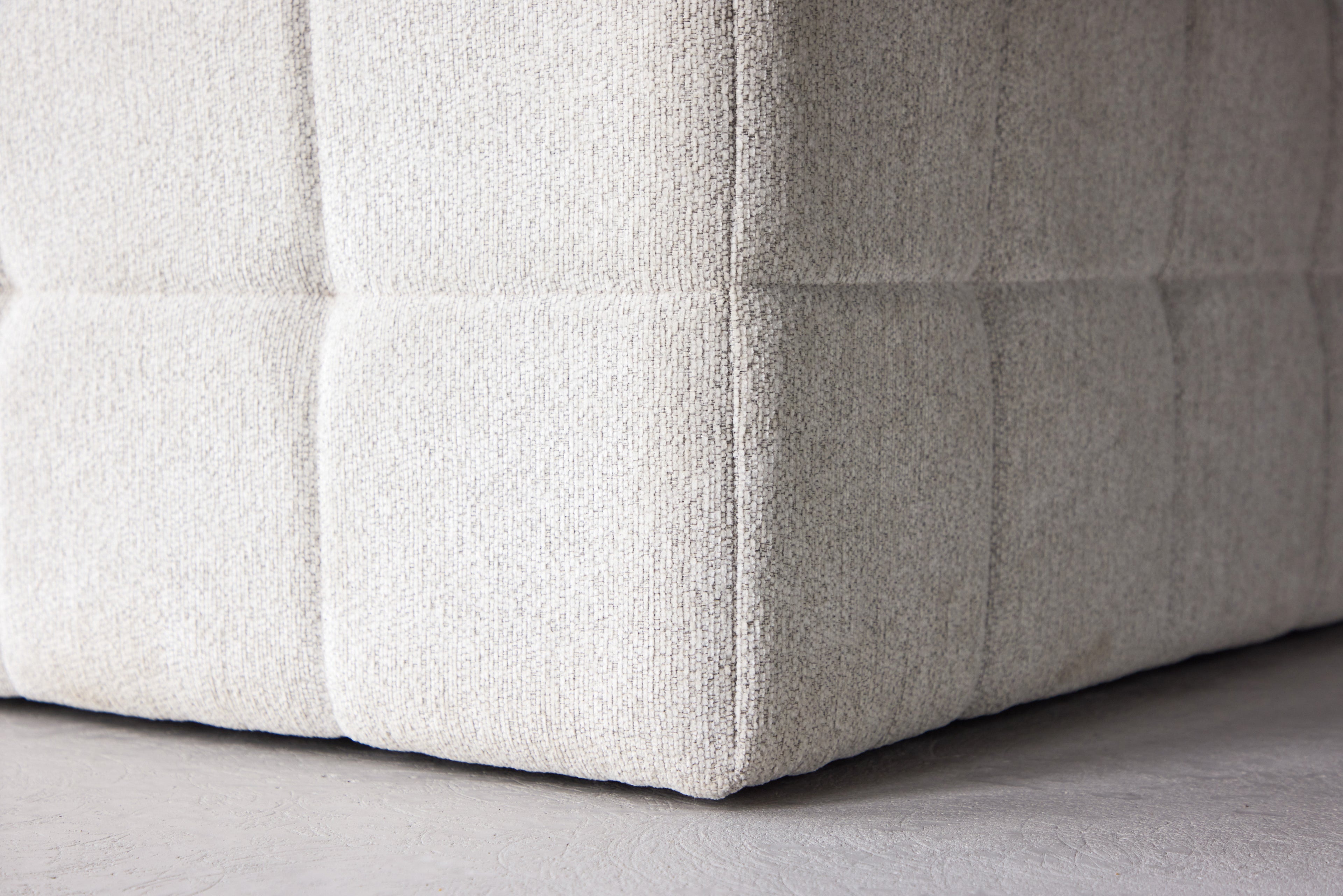 Venture Home - MALOU Lounge Chair