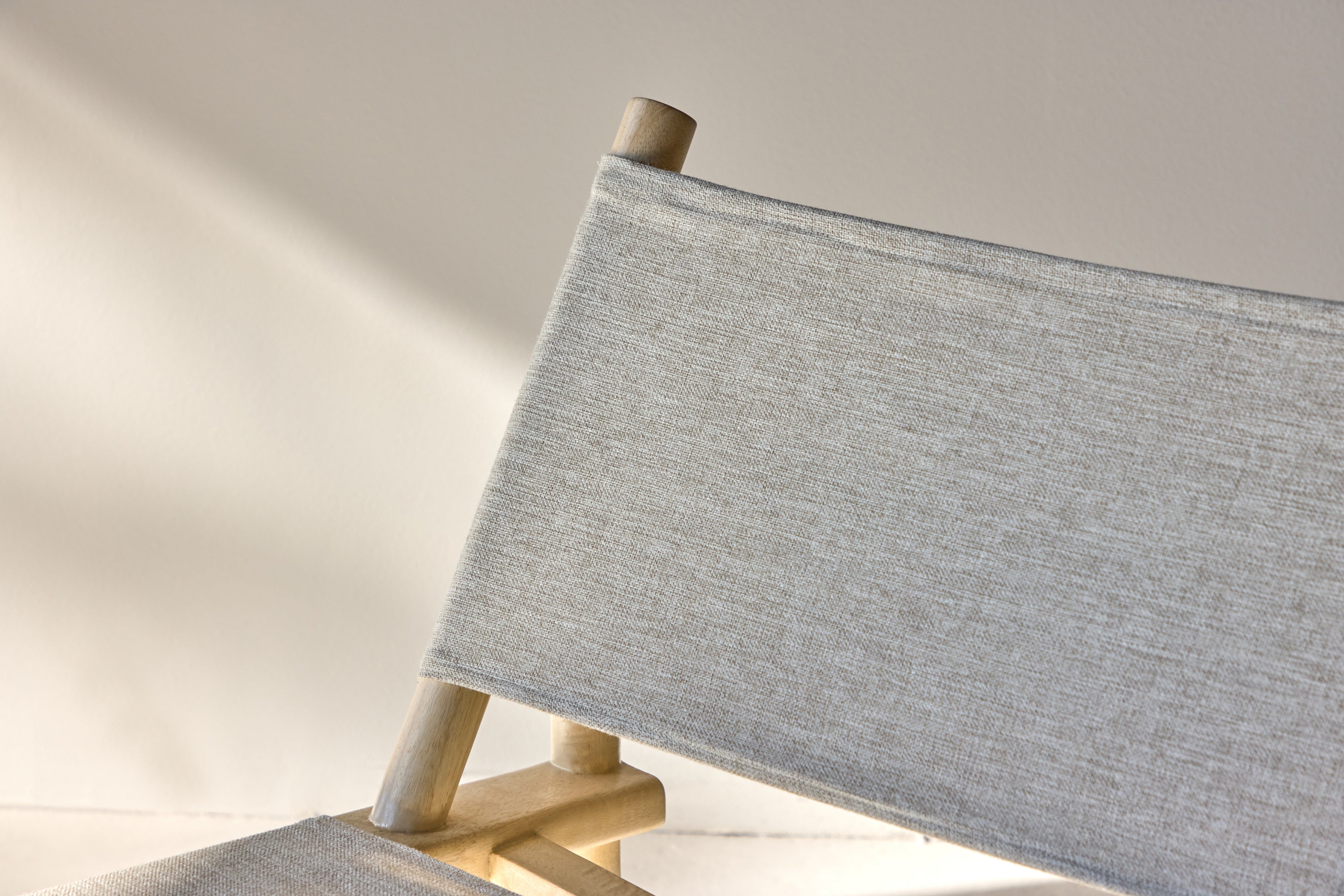 Venture Home - MILLO Lounge Chair