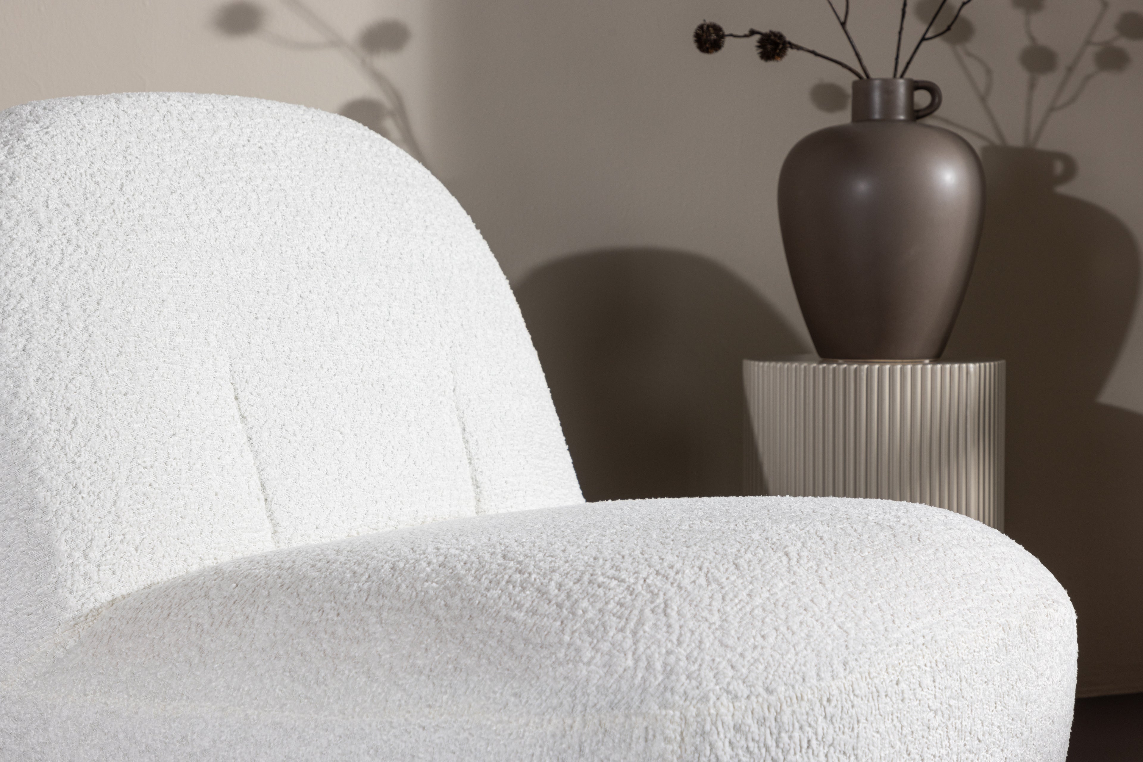 Venture Home Mahla -  White Lounge Chair