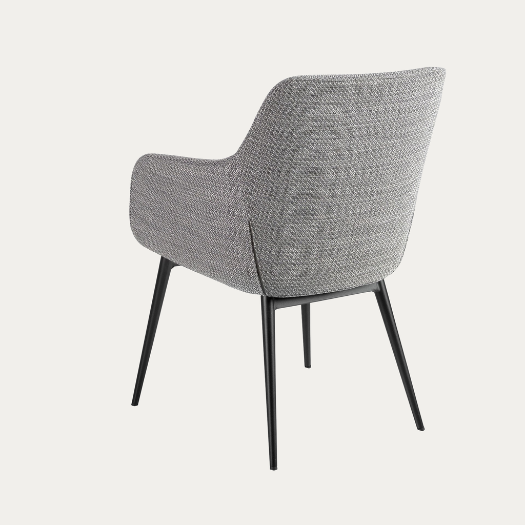 Angel Cerdá – Elvane Chair